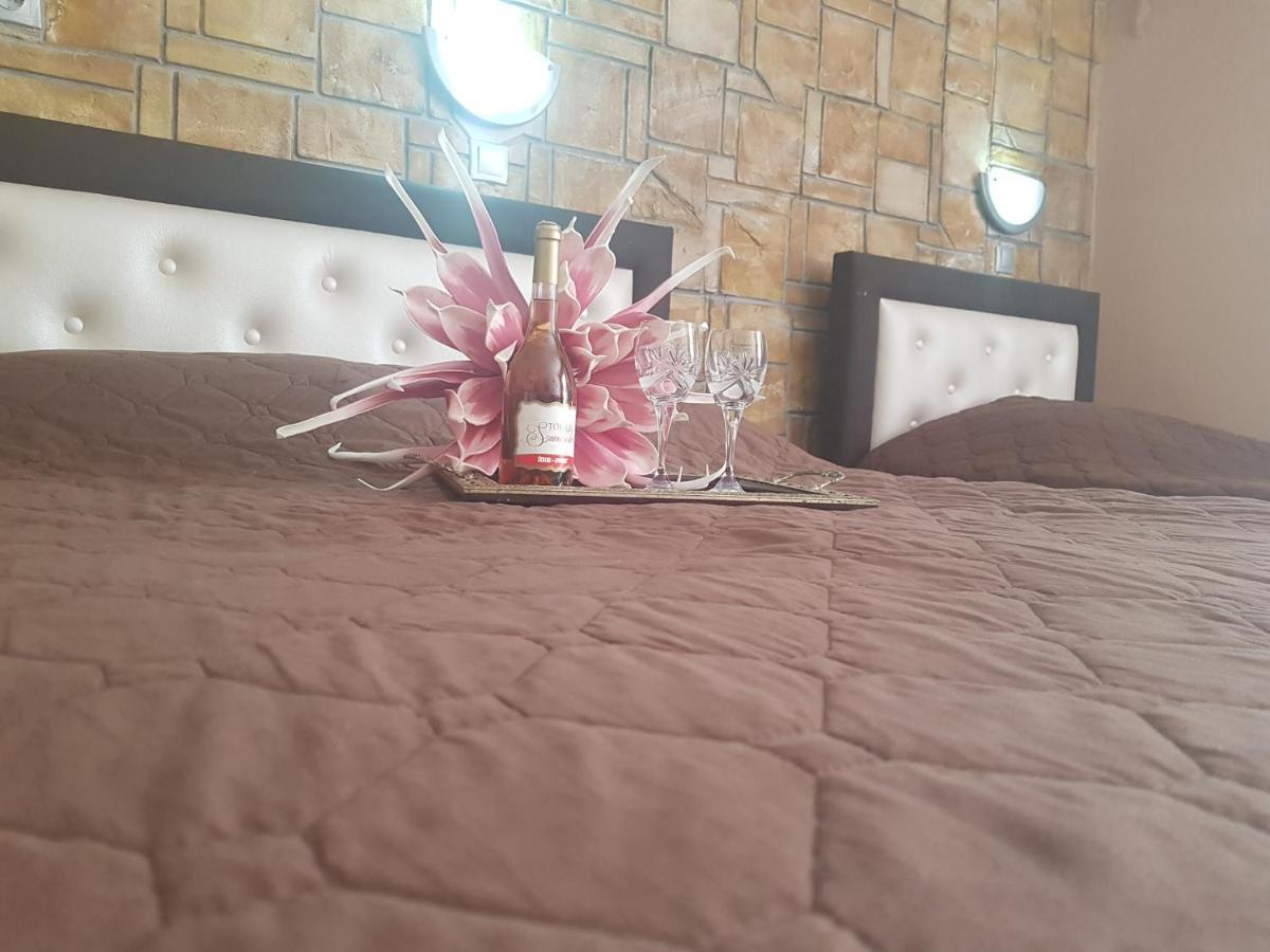 סארטי Villa Pirofani מראה חיצוני תמונה