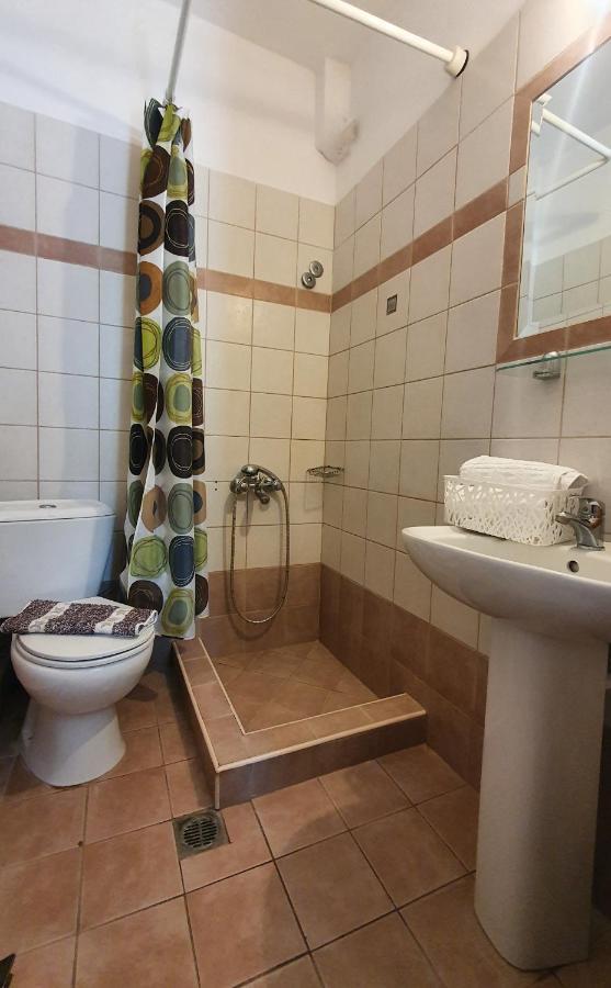 סארטי Villa Pirofani מראה חיצוני תמונה